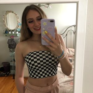 Meet your Posher, Tara